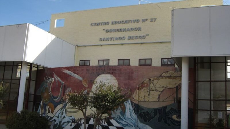Merlo: el colegio Santiago Besso anunció campaña de hisopados luego de que una docente diera positivo por Covid-19