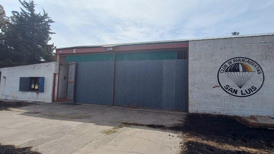 FINALMENTE, LOS BOMBEROS DEL AEROPUERTO TIENEN UN NUEVO ESPACIO