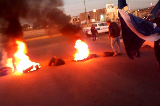 PROTESTA POR EL DESPIDO DE 15 TRABAJADORES EN LA FÁBRICA PALMERO