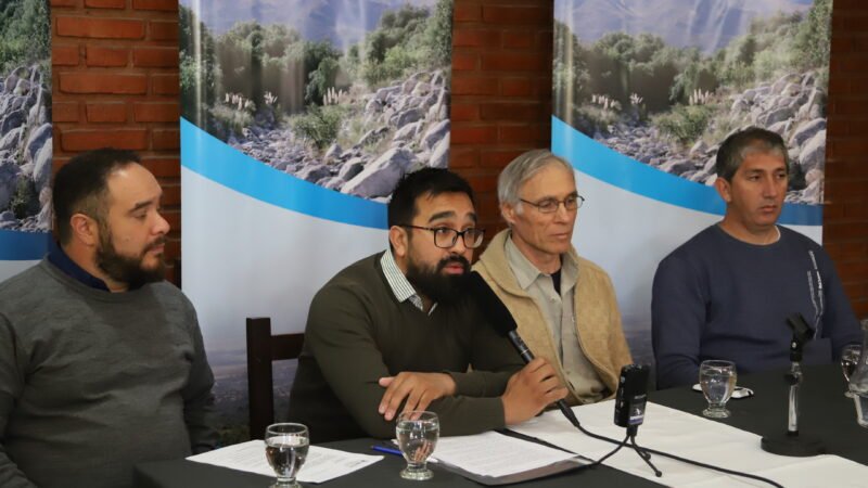 EL INTENDENTE ÁLVAREZ PINTO INICIÓ LA DESADJUDICACIÓN A LA COOPERATIVA DE AGUA