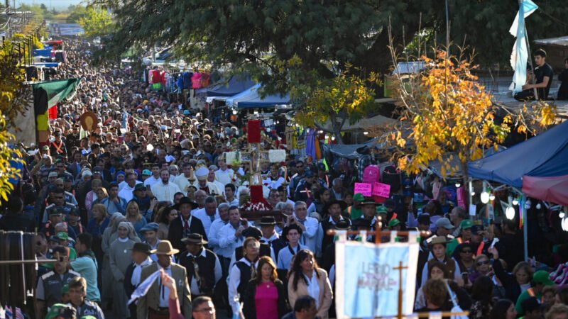 VILLA DE LA QUEBRADA VIVIÓ SU MULTITUDINARIA CELEBRACIÓN RELIGIOSA