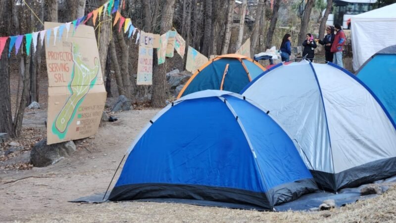 LA JUSTICIA DESESTIMÓ EL PEDIDO DE DESALOJO DE LOS AMBIENTALISTAS QUE ACAMPAN EN EL ACUEDUCTO VULPIANI