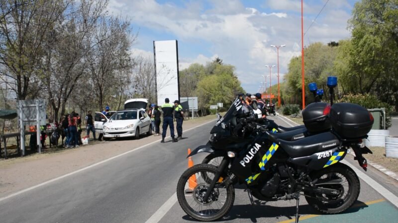 ESTARÁ PROHIBIDA LA VENTA Y EL INGRESO DE BEBIDAS ALCOHÓLICAS A EL TRAPICHE