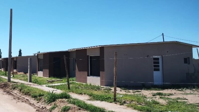 AVANZAN LAS OBRAS EN LAS VIVIENDAS QUE SE ESTÁN CONSTRUYENDO EN VILLA MERCEDES