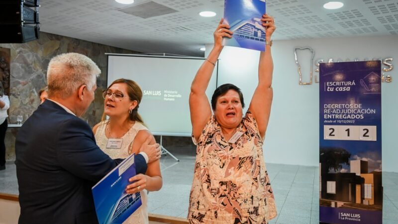 MÁS DE 40 VECINOS DIERON UN PASO FUNDAMENTAL HACIA LA ESCRITURACIÓN DE SUS VIVIENDAS