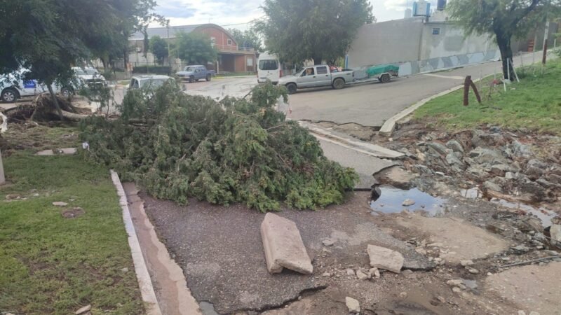 INTENSAS LLUVIAS EN SAN LUIS PROVOCARON EVACUACIONES Y DAÑOS EN INFRAESTRUCTURA