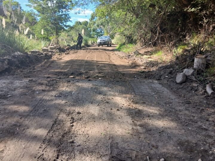 AVANZA LA REPARACIÓN DE CAMINOS EN EL DEPARTAMENTO SAN MARTÍN