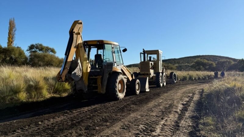 EL GOBIERNO AVANZÓ CON 1.300 KILÓMETROS DE REPARACIONES EN CAMINOS NO PAVIMENTADOS