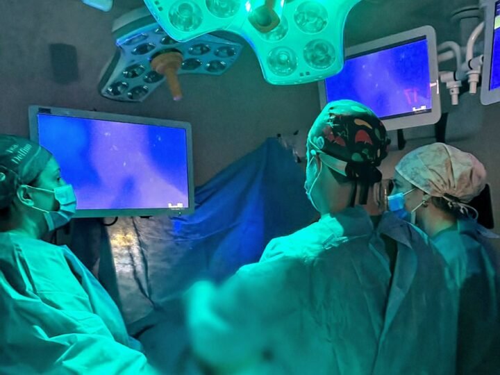 MÉDICOS DEL ‘RAMÓN CARRILLO’ REALIZARON LA PRIMERA CIRUGÍA CON FLUORESCENCIA