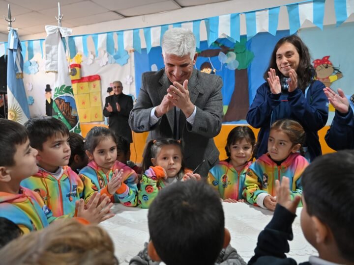 EL GOBERNADOR LLAMÓ A LICITACIÓN PARA QUE EL JARDÍN DE LA ESCUELA N°175 TENGA SALA DE 3 AÑOS