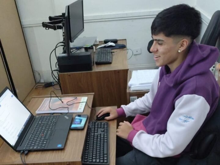 ESTUDIANTES REALIZAN PRÁCTICAS PROFESIONALIZANTES EN EL SUPERIOR TRIBUNAL DE JUSTICIA
