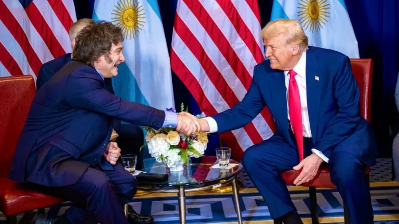 “ESTAMOS DEL LADO CORRECTO DE LA HISTORIA”: EL GOBIERNO RESPALDA A TRUMP TRAS LOS ATAQUES A IRÁN
