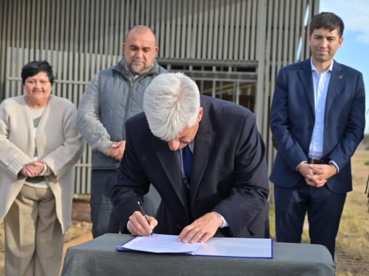 UNA FIRMA QUE REACTIVA SUEÑOS: LA CONSTRUCCIÓN DEL NUEVO CDI EN LA RIBERA ESTÁ EN MARCHA