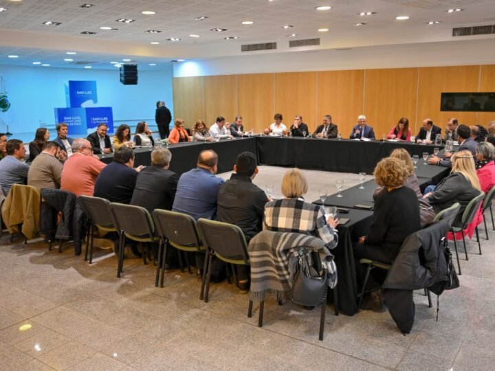 EN SAN LUIS TRABAJAN EN LA REFORMA JUDICIAL
