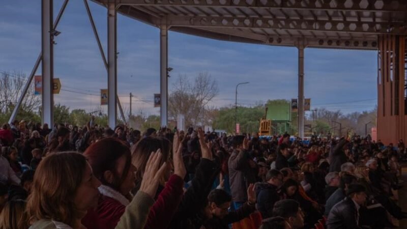 PENTECOSTÉS 2025 CONGREGÓ A 3.500 FIELES EN VILLA MERCEDES