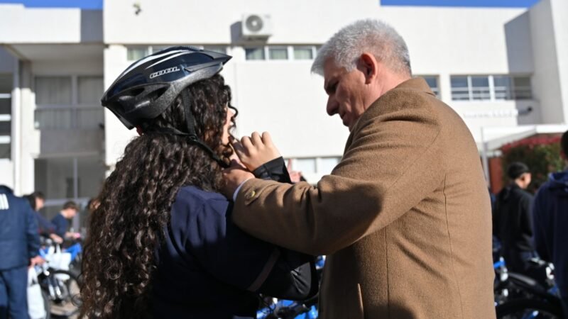 ESTUDIANTES DEL COLEGIO SAN LUIS REY SE SUMAN AL TRANSPORTE SUSTENTABLE DE LA MANO DE TUBI