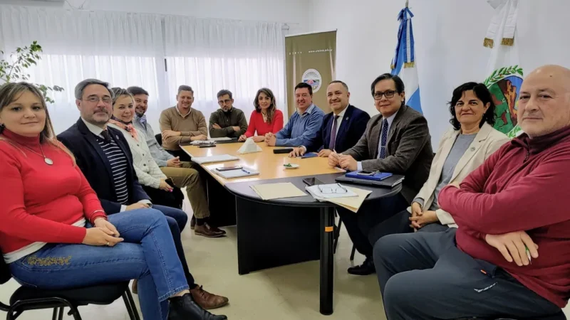 LA UNVIME OFRECERÁ CARRERAS A DISTANCIA