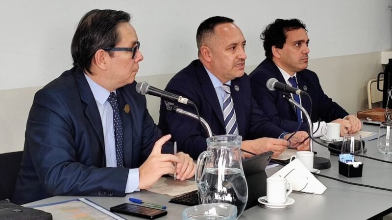 UNVIME: EL CONSEJO SUPERIOR APROBÓ LA ELECCIÓN DE REPRESENTANTES ESTUDIANTILES Y DE GRADUADOS