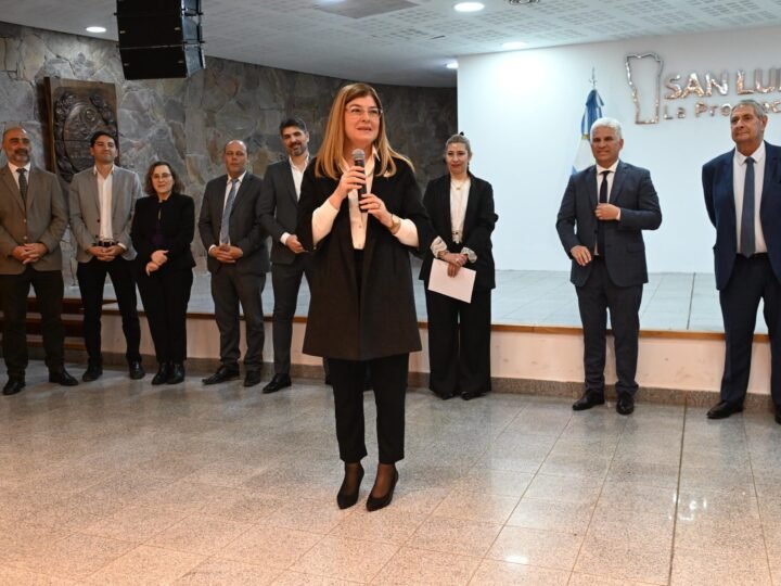 EXPECTATIVAS Y DESAFÍOS DE FABIANA ZÁRATE, LA NUEVA FISCAL DE ESTADO