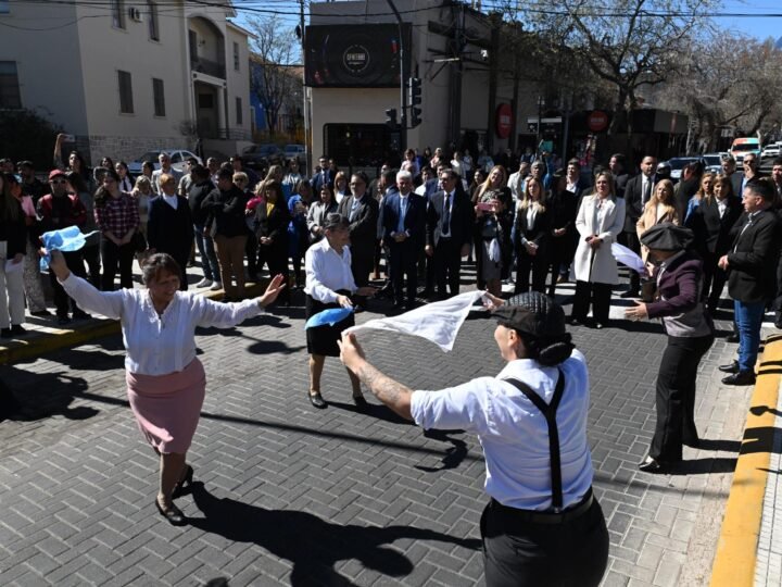 431 AÑOS DE HISTORIA: EL MUNICIPIO CAPITALINO CELEBRÓ SU CUMPLEAÑOS CON UN GRAN FESTEJO