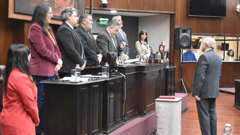 GUILLERMO BELGRANO RAWSON FUE REELECTO COMO DEFENSOR DEL PUEBLO
