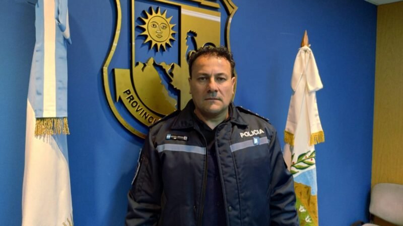 LA MINISTRA DE SEGURIDAD PUSO EN FUNCIONES AL NUEVO SUBJEFE DE LA POLICÍA