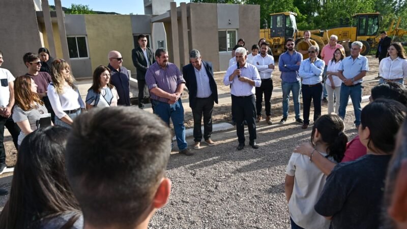 OCHO FAMILIAS DE POTRERO DE LOS FUNES SE MUDARÁN A SUS CASAS EL 22 DE DICIEMBRE