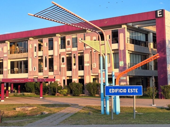 SOLO EL TURNO MAÑANA DE LAS ESCUELAS QUE SERÁN SEDE DE VOTACIÓN NO TENDRÁ CLASES EL LUNES