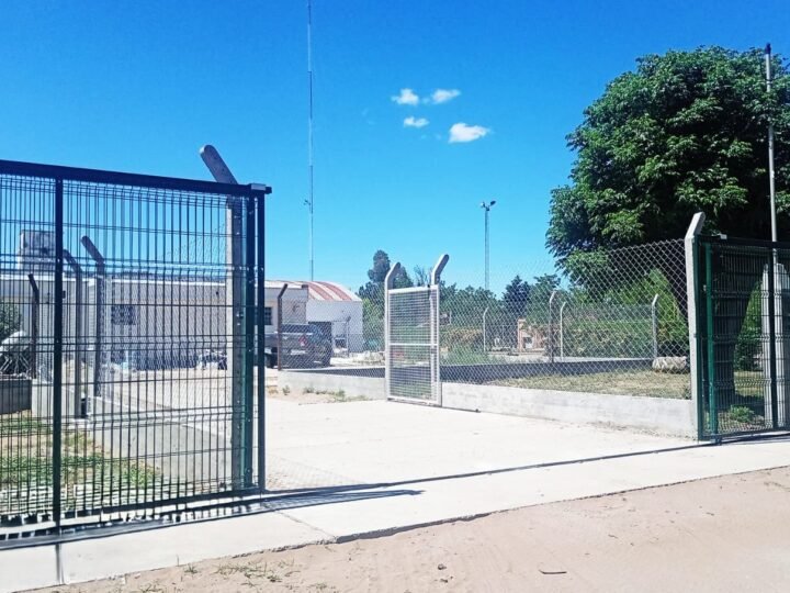 LAS MEJORAS EN LA ESCUELA N°450 DE ANCHORENA ENTRAN EN SU ETAPA FINAL