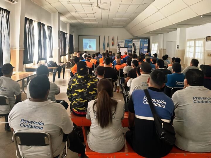 IMPULSAN LA PROFESIONALIZACIÓN DEL MANEJO VEHICULAR EN ORGANISMOS PÚBLICOS