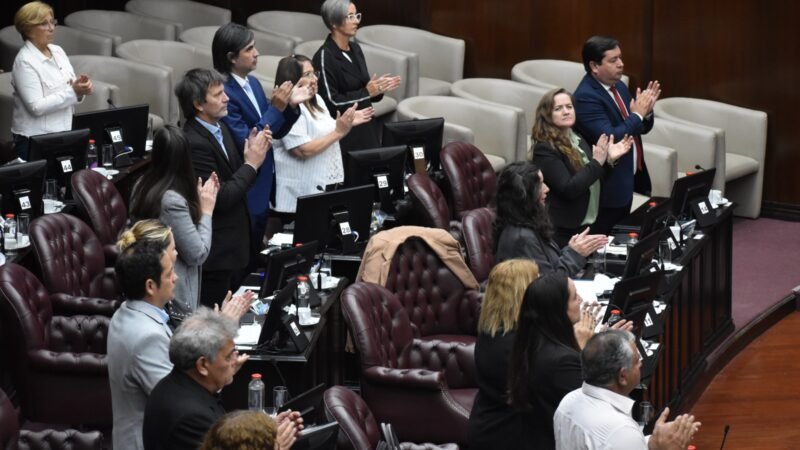 ES LEY LA REDUCCIÓN DE LA FERIA JUDICIAL EN LA PROVINCIA