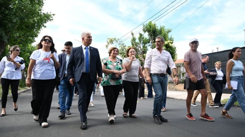 REPAVIMENTARON LAS CALLES INTERNAS DEL BARRIO MAXIMILIANO TORO