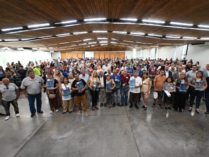 CERTEZA DEL HOGAR PROPIO: MÁS FAMILIAS SANLUISEÑAS OBTUVIERON SU ESCRITURA