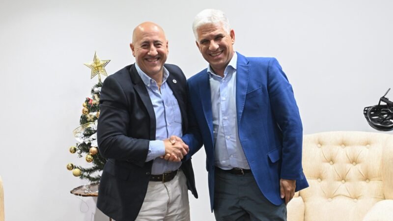 EL GOBERNADOR RECIBIÓ A AUTORIDADES DE PARQUES NACIONALES