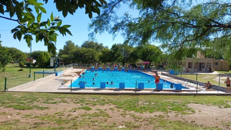 VILLA DE MERLO: VERANO A PLENO EN EL PARQUE RECREATIVO