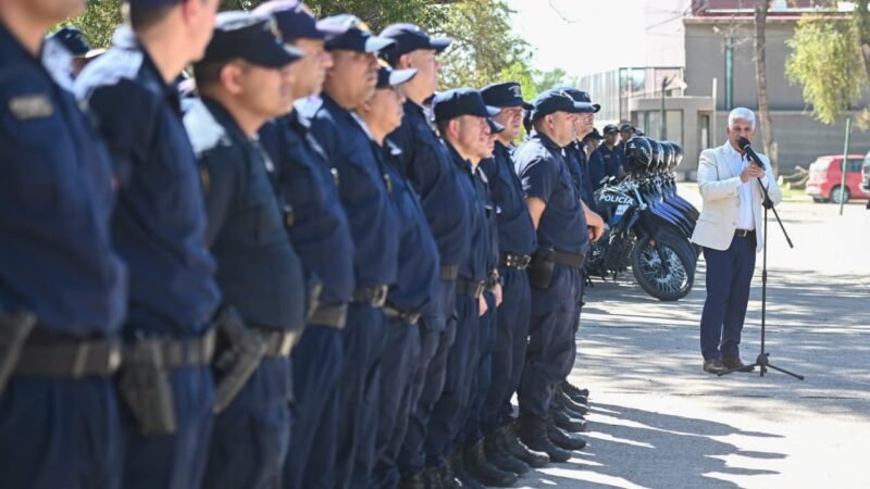 “EN 2023, CUANDO ASUMIMOS, HABÍA 3 CAMIONETAS PARA LA MOVILIDAD RURAL Y AHORA VAMOS A TENER 19”