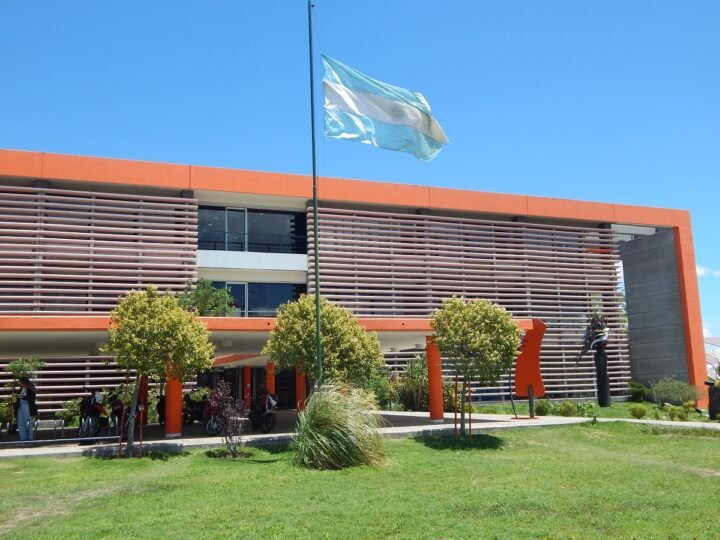 EL PROGRAMA DE DESCUENTOS ‘VUELTA AL COLE’ YA ESTÁ EN VIGENCIA EN COMERCIOS DE TODA LA PROVINCIA