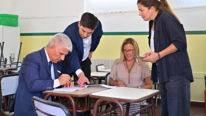 CON FOCO EN EL INICIO DE CLASES, EL GOBIERNO REFORZÓ SU AGENDA EDUCATIVA