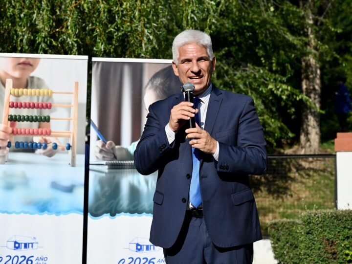 “LA RIQUEZA DE UNA PROVINCIA ESTÁ EN LA FORMACIÓN DE NUESTRA GENTE Y EMPIEZA EN LA ESCUELA”