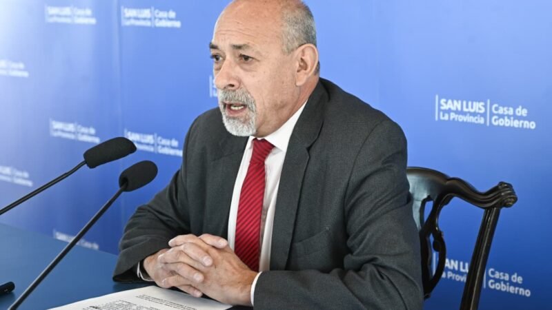 RICARDO BAZLA PIDIÓ LICENCIA, SIN GOCE DE HABERES, POR 90 DÍAS