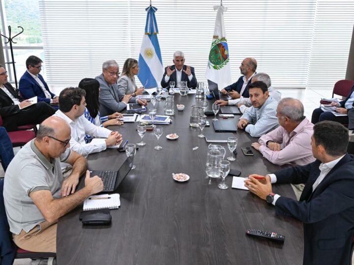 REALIZARON UNA NUEVA REUNIÓN DE TRABAJO CON LOS EQUIPOS DEL PLAN MAESTRO DEL AGUA