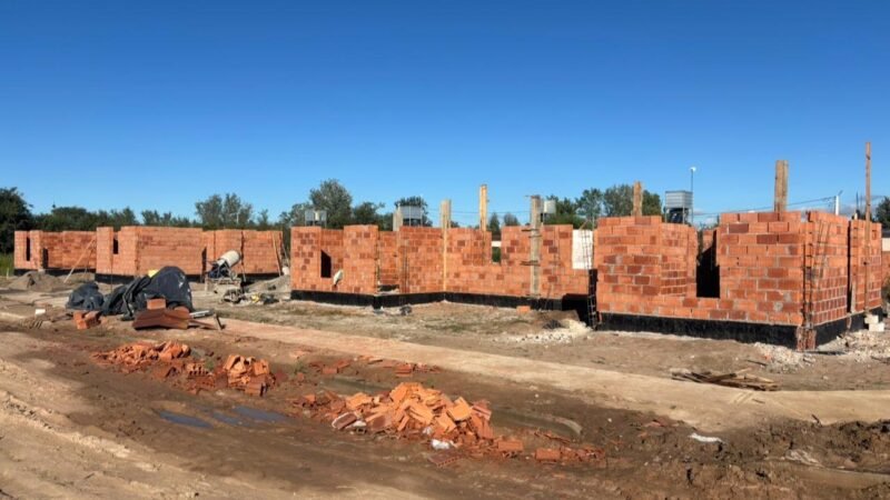LOS NUEVOS HOGARES DE TILISARAO, NASCHEL Y SAN PABLO PRESENTAN IMPORTANTES AVANCES