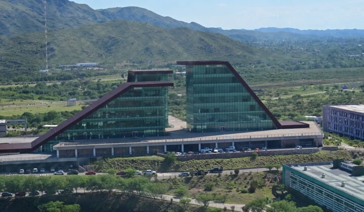 EL EJECUTIVO ENVÍA A LA LEGISLATURA EL PROYECTO DE LEY