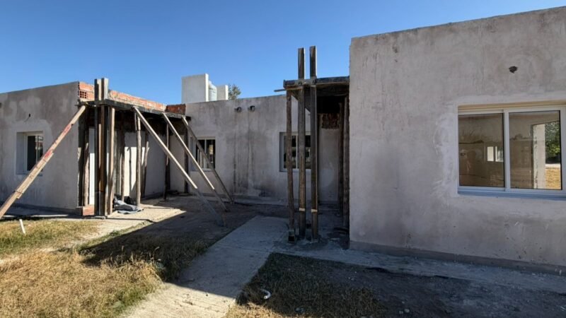 LAS VIVIENDAS DE NASCHEL Y TILISARAO AVANZAN HACIA LA ETAPA DE TERMINACIONES