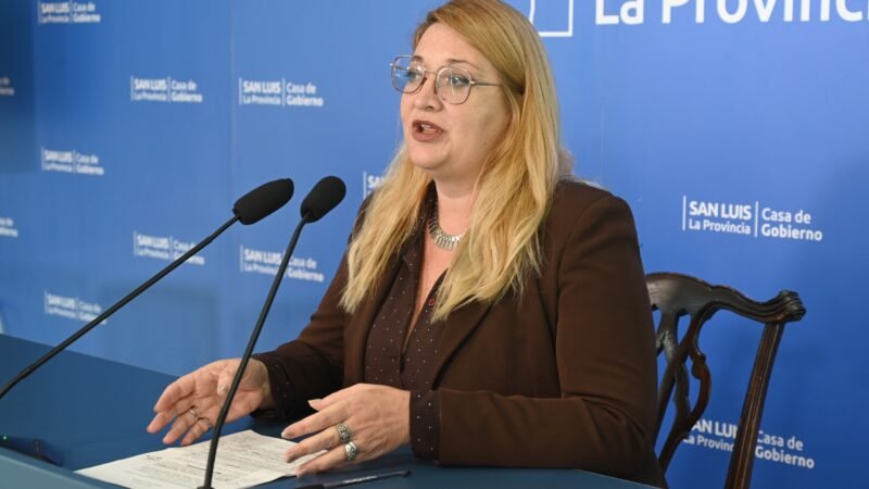 EL DESFILE DEL 25 DE MAYO SERÁ PARA ALUMNOS DEL ÚLTIMO AÑO DEL SECUNDARIO DE LA REGIÓN EDUCATIVA I