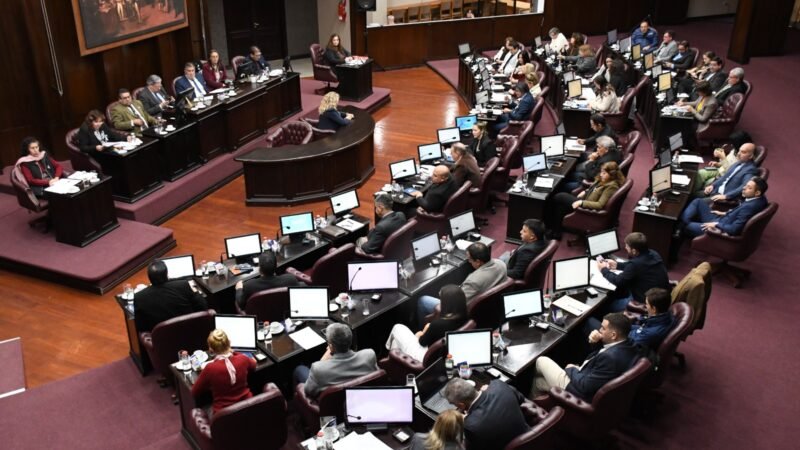 DIERON MEDIA SANCIÓN AL PROYECTO DE LEY QUE AGILIZA LOS JUICIOS ORALES