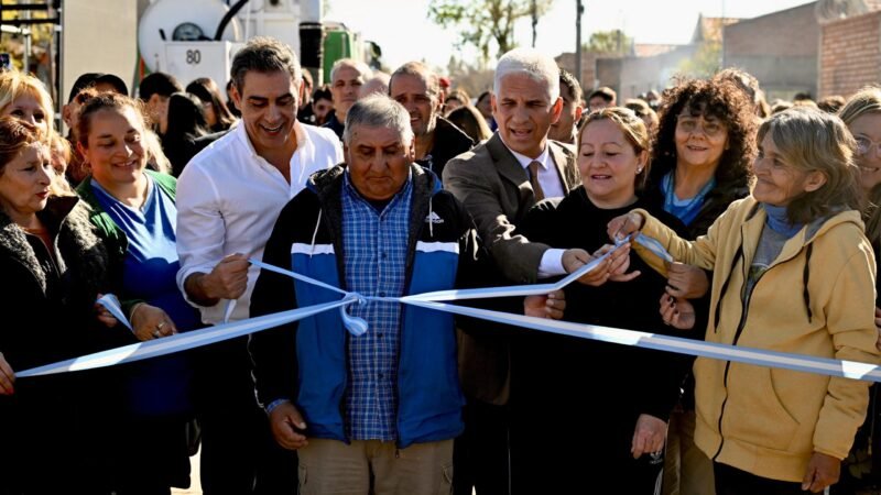 EL GOBERNADOR ACOMPAÑÓ AL INTENDENTE HISSA EN LA INAUGURACIÓN DE CALLES REPAVIMENTADAS
