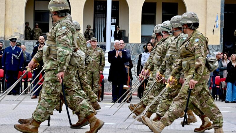 EL EJÉRCITO ARGENTINO FESTEJÓ SU ANIVERSARIO ABRIENDO SU PREDIO A MILES DE ALUMNOS SANLUISEÑOS