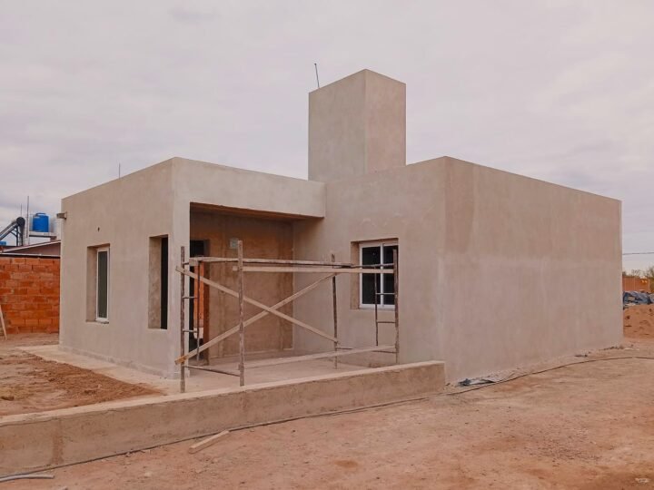 LOS NUEVOS HOGARES DE ALTO PENCOSO Y BALDE SUMAN IMPORTANTES PROGRESOS