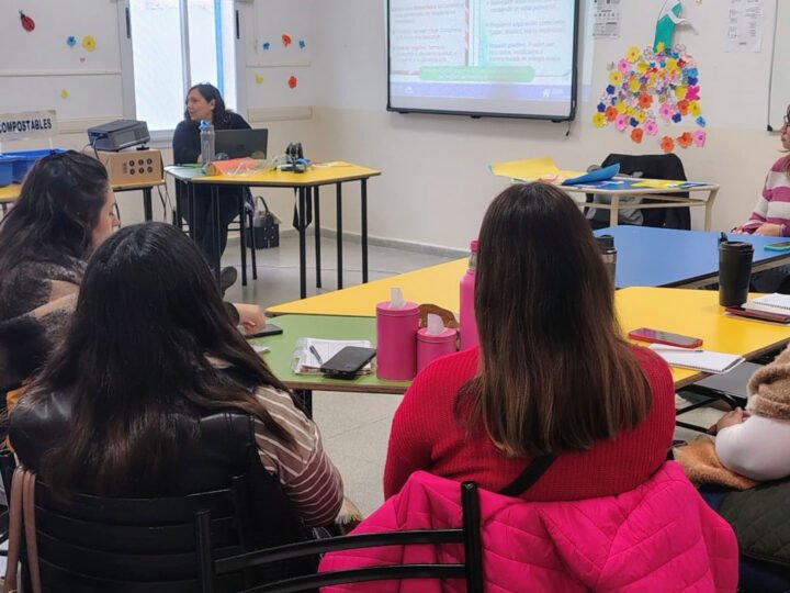 MÁS DE 80 DOCENTES INCORPORAN HERRAMIENTAS AMBIENTALES PARA APLICAR EN LAS AULAS